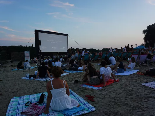 Bild: Open-Air-Kinoerlebnis am Allersee geht weiter
