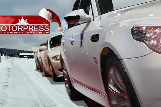 Bild: Weiße Weihnachten, weiße Autos - weiß ist im Trend
