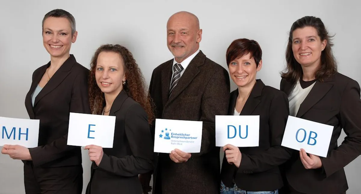 (v.l.n.r.) Romana Milovic, Nicole Harzer, Rainer Kunze, Margarethe Beckermann, Evelyn Evertz