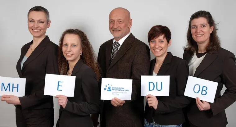 Verlässlicher Behördenservice für Unternehmen Bild: Verlässlicher Behördenservice für Unternehmen