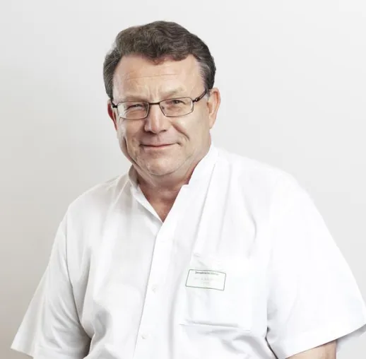 Bild: Professor Norbert Presselt erneut zum Ärztlicher Direktor der Zentralklinik Bad Berka berufen