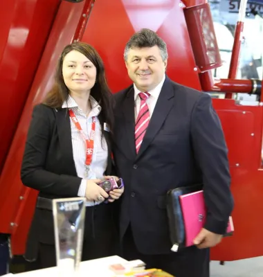 Bild: Preis für SILOKING SelfLine Premium 2015 mit 18 m3 auf der AgroFarm 2013 in Moskau