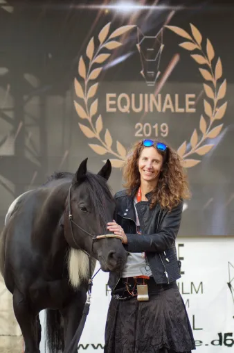 Aufruf zur Filmeinreichung beim Equinale® #Pferde #Film #Kunst #Festival 2021 Bild: Aufruf zur Filmeinreichung beim Equinale® #Pferde #Film #Kunst #Festival 2021