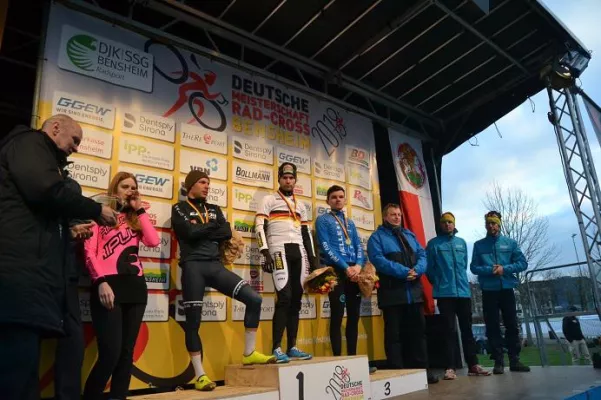 Bild: Marcel Meisen holt sich zum 3. Mal die Deutsche Cyclo Cross Meisterschaft.