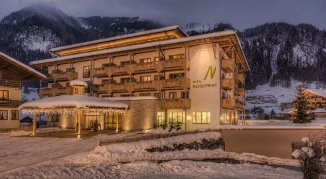 Fulminanter Start in Großarls neuem Vier-Sterne-Hotel Nesslerhof Bild: Fulminanter Start in Großarls neuem Vier-Sterne-Hotel Nesslerhof