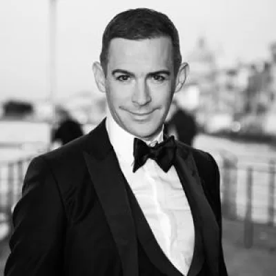 Bar jeder Vernunft: Tim Fischer - Die alten schönen Lieder Bild: Bar jeder Vernunft: Tim Fischer - Die alten schönen Lieder