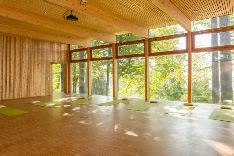 Bild: Tiefenerlebnis für Seminare und Tagungen im stressfreien Naturhaus der GutsAlm Harlachberg