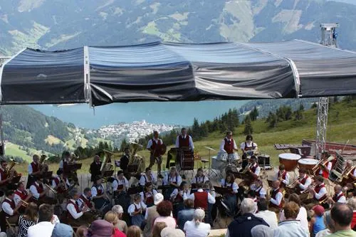 Hochkultur: Besucheransturm in Zell am See-Kaprun dank erstklassiger Darbietungen und Kaiserwetter Bild: Hochkultur: Besucheransturm in Zell am See-Kaprun dank erstklassiger Darbietungen und Kaiserwetter