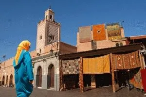 Bild: Schlangenbeschwörer und Geschichtenerzähler: Mit e-kolumbus zum berühmten Gauklerplatz von Marrakesch