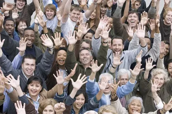 Bild: Von wegen Fachkräftemangel! 5 Tipps für ausreichend Mitarbeiter im Vertrieb.