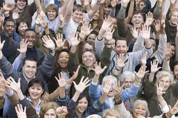 Bild: Von wegen Fachkräftemangel! 5 Tipps für ausreichend Mitarbeiter im Vertrieb.