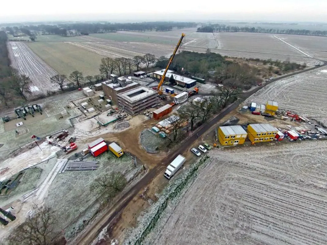 Die Baustelle für die Gasverdichterstation von Gasunie ist ein Beispiel den Einsatz von ELA-Systemen