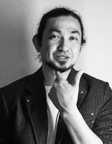 Bild: Sie +/- Licht – Zubin Zainal bei MuniqueART