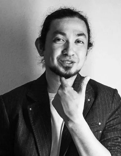 Bild: Sie +/- Licht – Zubin Zainal bei MuniqueART
