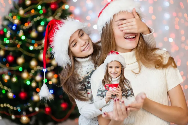 Bild: Pappaufsteller mit Foto und alle Lieblingsmenschen sind Weihnachten dabei