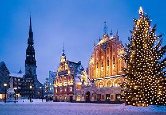 Bild: Weihnachten 2006: Stimmungsvolle Reisen in der Adventszeit nach Riga, Stockholm, Kitzbühel und Marrakesch