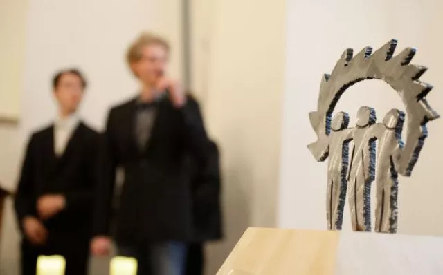 Schüler gestalten Gedenkstunde für Opfer der Euthanasie in Liebenau Bild: Schüler gestalten Gedenkstunde für Opfer der Euthanasie in Liebenau