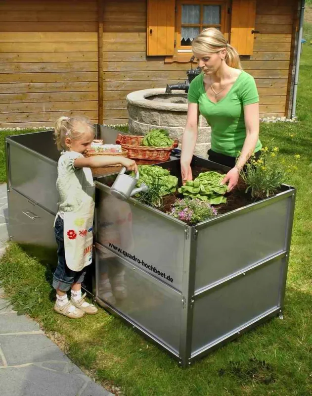 Lifestyle im Garten – Quadro-Hochbeet System aus Edelstahl - Premiumgarten und Minigarten im Luxusdesign