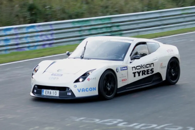 Nürburgring-Rekord für Elektro-Autos: ERA mit Nokian-Öko-Reifen Bild: Nürburgring-Rekord für Elektro-Autos: ERA mit Nokian-Öko-Reifen