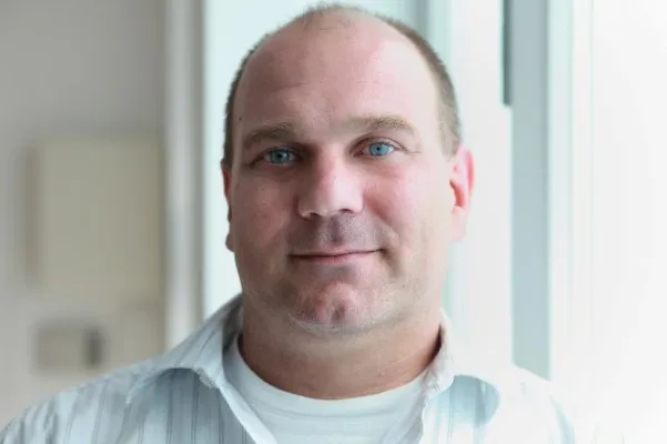 Bild: Mark Gutmann stärkt ELSBETH-Vertrieb: Ex-Strateco-Berater ist neuer Key Account Manager bei itCampus