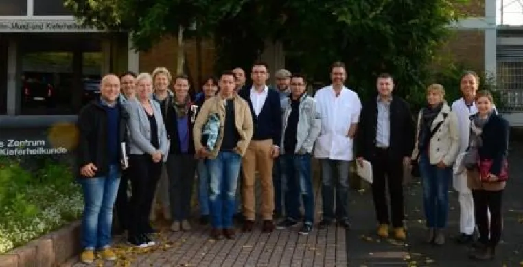 Fortbildung der besonderen Art - Totalprothetik nach dem Marburger Konzept Bild: Fortbildung der besonderen Art - Totalprothetik nach dem Marburger Konzept