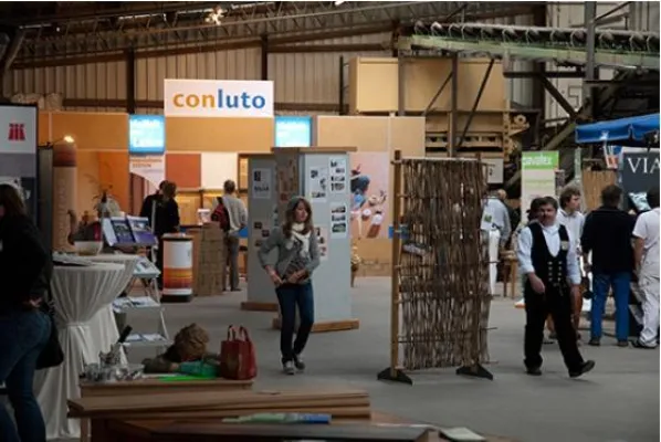 Bild: Erde als Inspiration: Bauen mit Lehm - Die große conluto Hausmesse in Blomberg