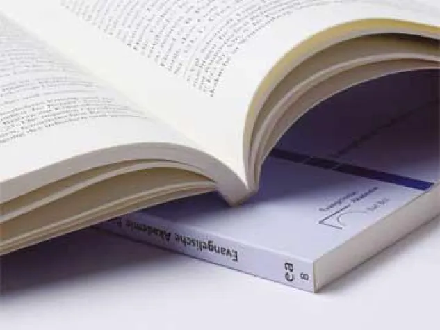 Bild: Druckfrisch ins Messe-Regal