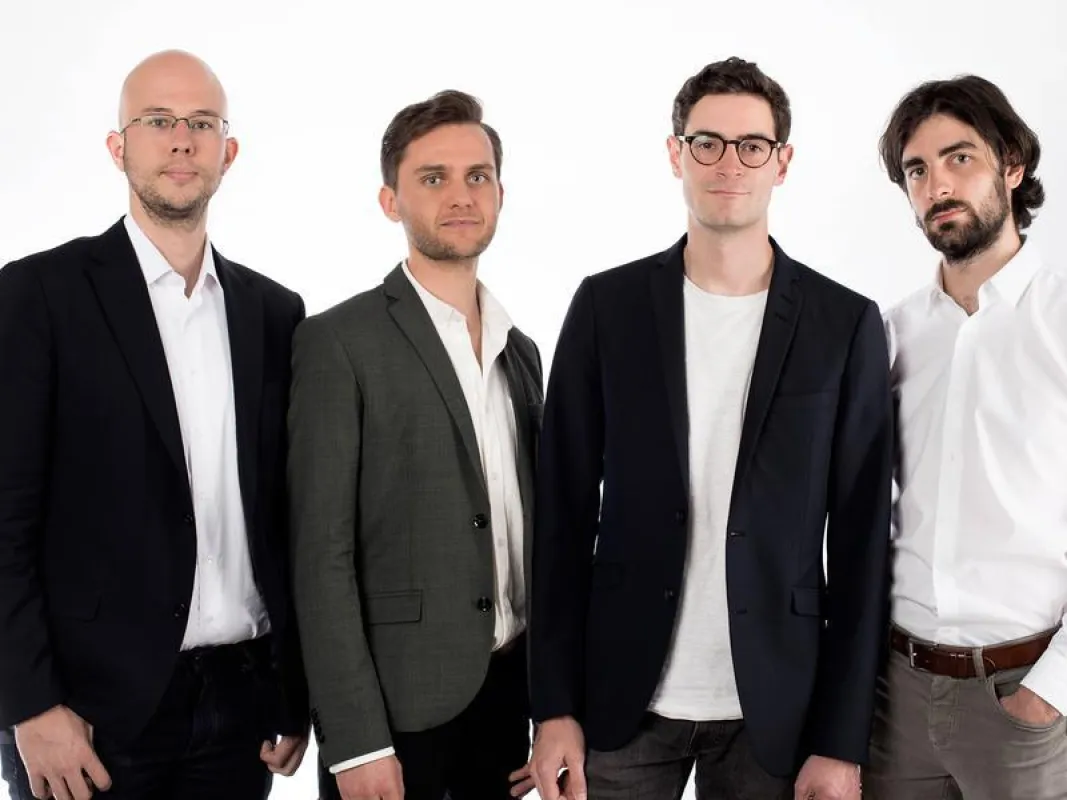 Das Cartwatch-Team (von links): Christoph Schwerdtfeger, Luke Miller, Philipp Müller und Felix Müller. (© Foto: Kathleen Pracht )