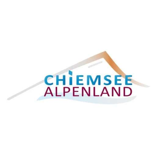 Bild: Berg plus See plus Bayern - Chiemsee-Alpenland Tourismus hat ein Logo