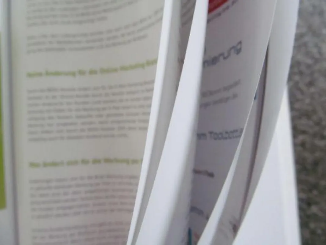 Blättern im viaprinto Testbuch