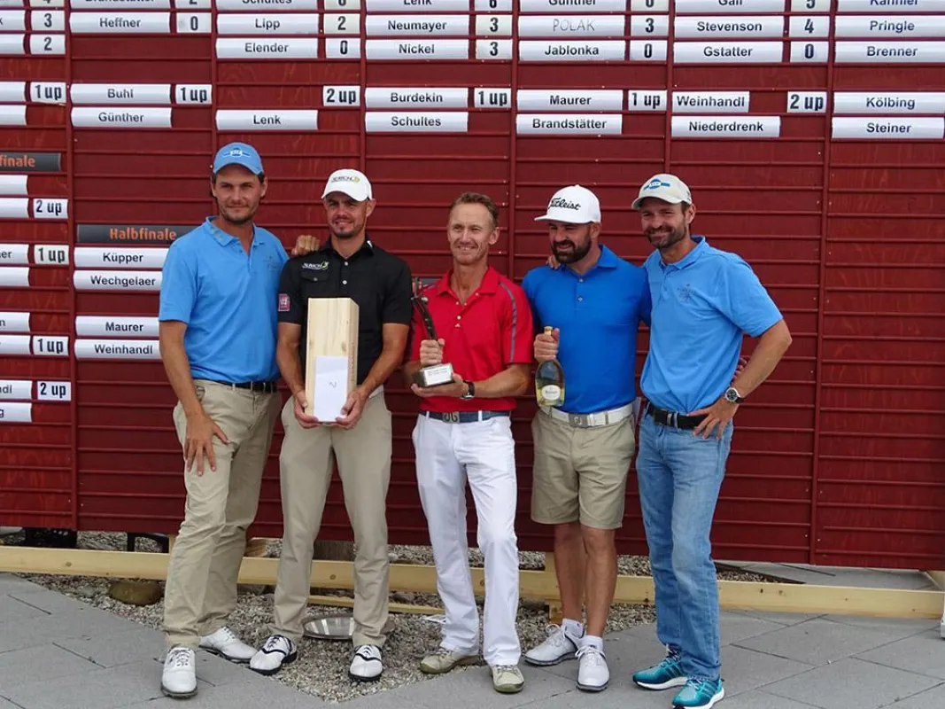 Marcel Haremza, Jürgen Maurer, Ruben Jil Wechgelaer, Dennis Küpper, Christoph Günther (v.l.n.r.)