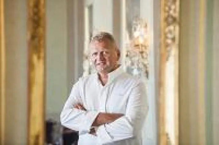 Bild: Les Trois Rois: Peter Knogl holt die Sterne vom Himmel - Cheval Blanc mehrfach ausgezeichnet