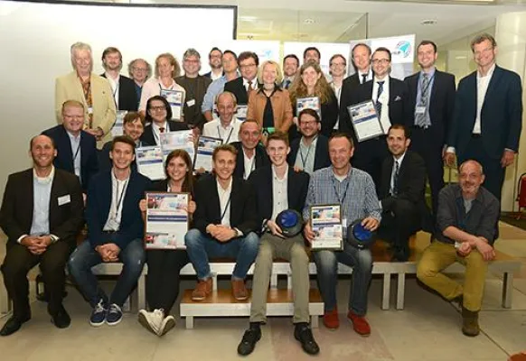 Bild: Sieger des Businessplan Wettbewerbs Nordbayern 2015 Phase 2 und beim Hochschul-Gründer-Preis 2015