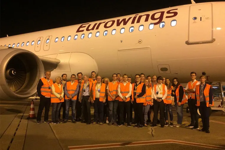 Bild: JU und MIT besuchten den Köln Bonn Airport