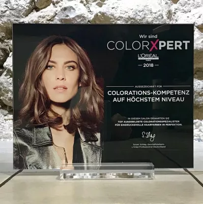 Bild: Friseur Marcel Michels aus Bonn gehört zu den besten Coloristen Deutschlands