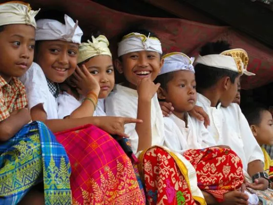 Bild: Die Vielfalt Indonesiens an einem Wochenende entdecken