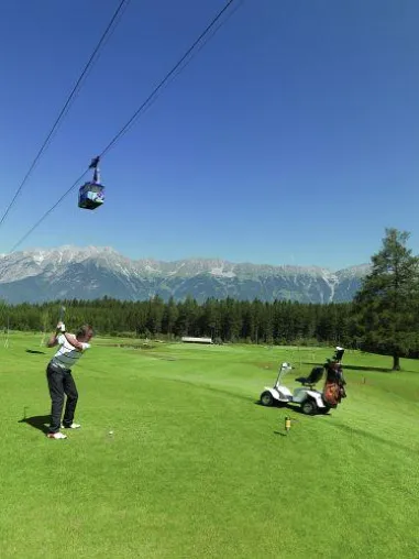 Neue Golfschule der German Golf Academy in Österreich Bild: Neue Golfschule der German Golf Academy in Österreich