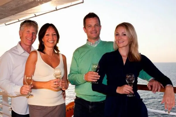 Bild: Princess’ Next Top Models – Luxus-Reederei lichtet Amateure für kommenden Kreuzfahrtenkatalog ab