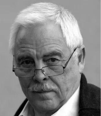 Jahresbücher von George Tenner - veränderter Medienlandschaft Rechnung tragen Bild: Jahresbücher von George Tenner - veränderter Medienlandschaft Rechnung tragen