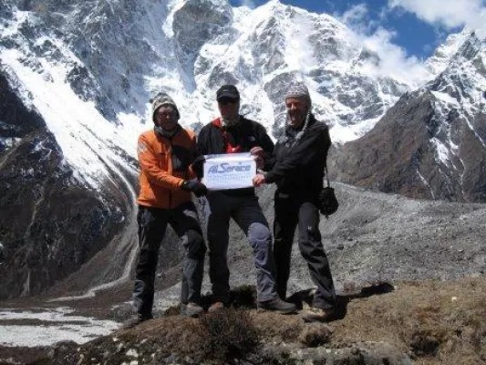 Begeisterte Gäste beim Vortrag anlässlich des 150. Jubiläums vom DRK Frankfurt Bild: Begeisterte Gäste beim Vortrag anlässlich des 150. Jubiläums vom DRK Frankfurt
