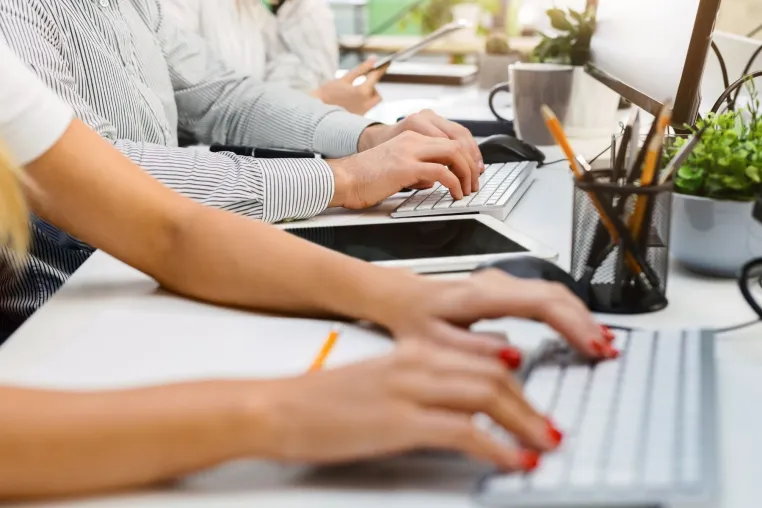 Agentursysteme: Wie du mit Systemen deine Agentur verkaufsfähig machst Bild: Agentursysteme: Wie du mit Systemen deine Agentur verkaufsfähig machst