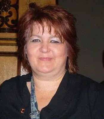 Kolping bringt ihnen das Fischen bei – Bildung als Entwicklungshilfe Bild: Kolping bringt ihnen das Fischen bei – Bildung als Entwicklungshilfe