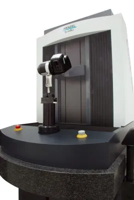 Bild: Flächiges Erfassen von komplexen Bauteilen in der Produktionskontrolle