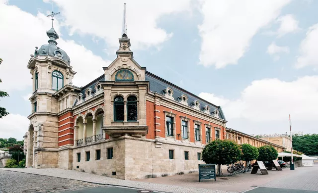 Rotkäppchen-Mumm radelt! Bild: Rotkäppchen-Mumm radelt!