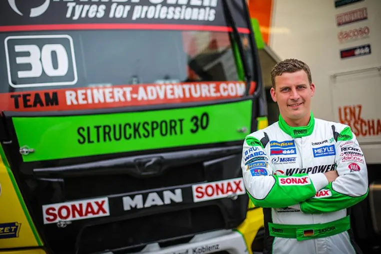 Navkonzept wird Sponsor von SL Trucksport 30 beim European Truckracing Championship Bild: Navkonzept wird Sponsor von SL Trucksport 30 beim European Truckracing Championship