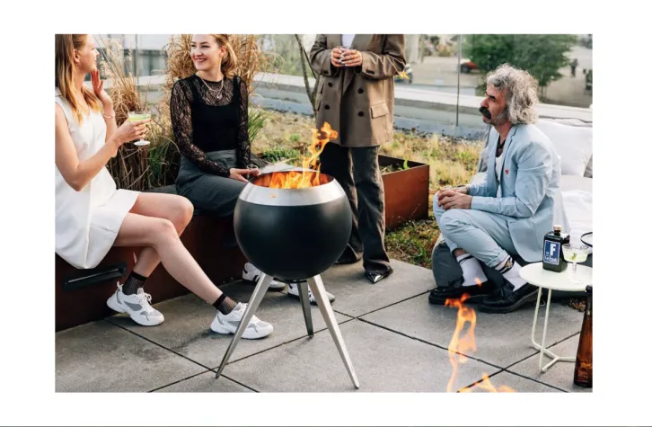 Bild: Feuerdesign mit Höfats: Siewertini erweitert Sortiment um ikonische Feuerkörbe und Tischfeuer