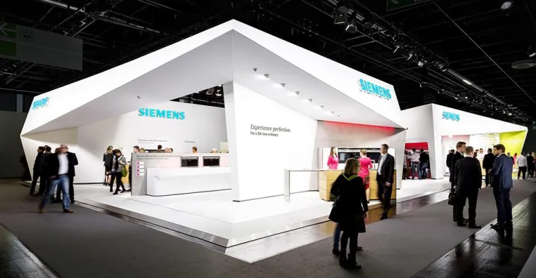 Bild: SCHMIDHUBER und KMS BLACKSPACE inszenieren die Zukunft von Siemens auf der »LivingKitchen 2015«