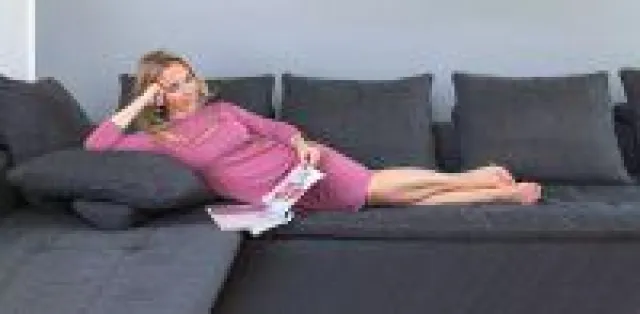 Bild: Revolution für stillende Mütter - lovelymama entwickelt Stillmode neu