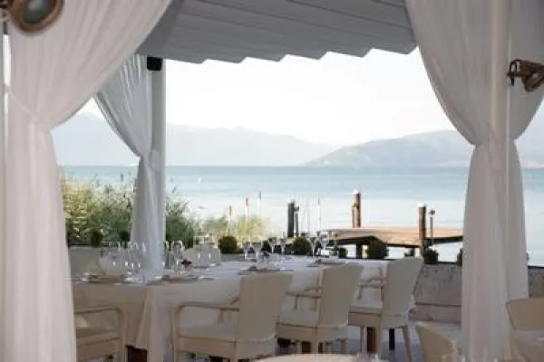 Bild: Das Gourmetrestaurant Vecchia Lugana bietet wieder kulinarische Sternstunden unter freiem Himmel