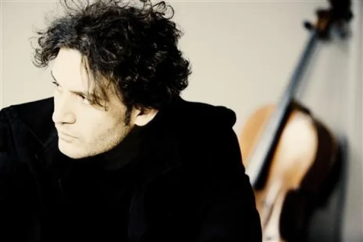 Bild: Nicolas Altstaedt debütiert am 17. September mit den Wiener Philharmonikern beim Lucerne Festival